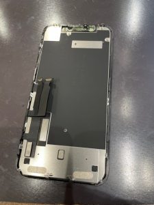 iPhoneXRガラス割れ交換修理