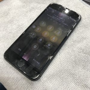 広島　iPhone　修理　スマホ　即日　データ　8　7