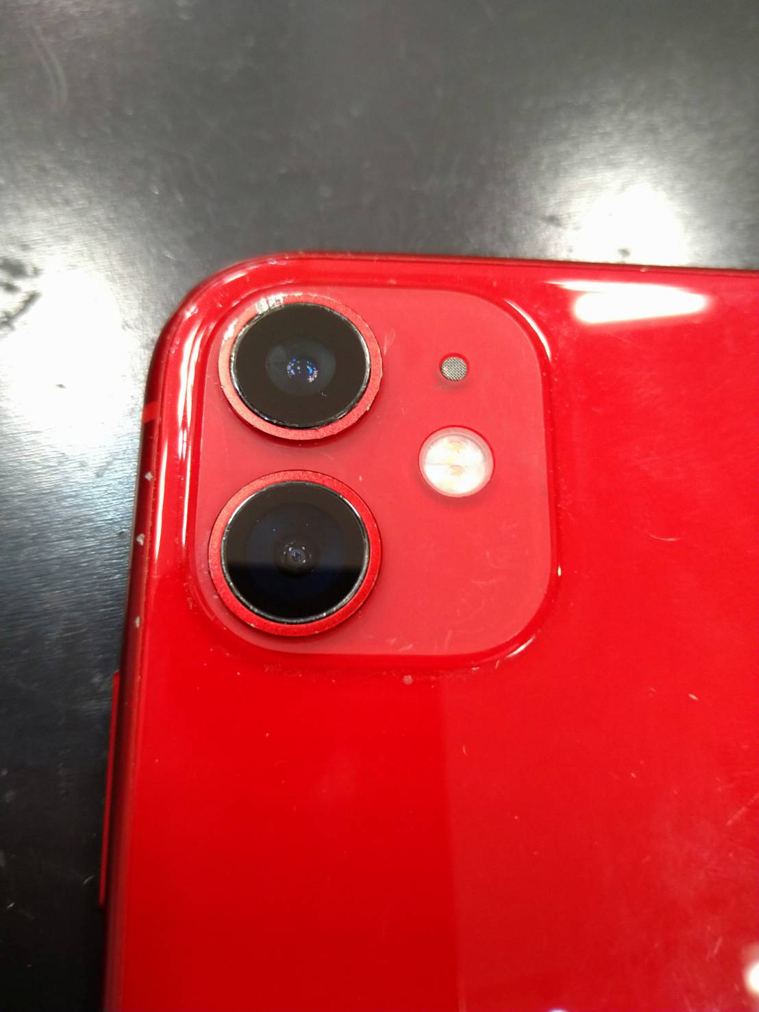 iPhone11のカメラ修理