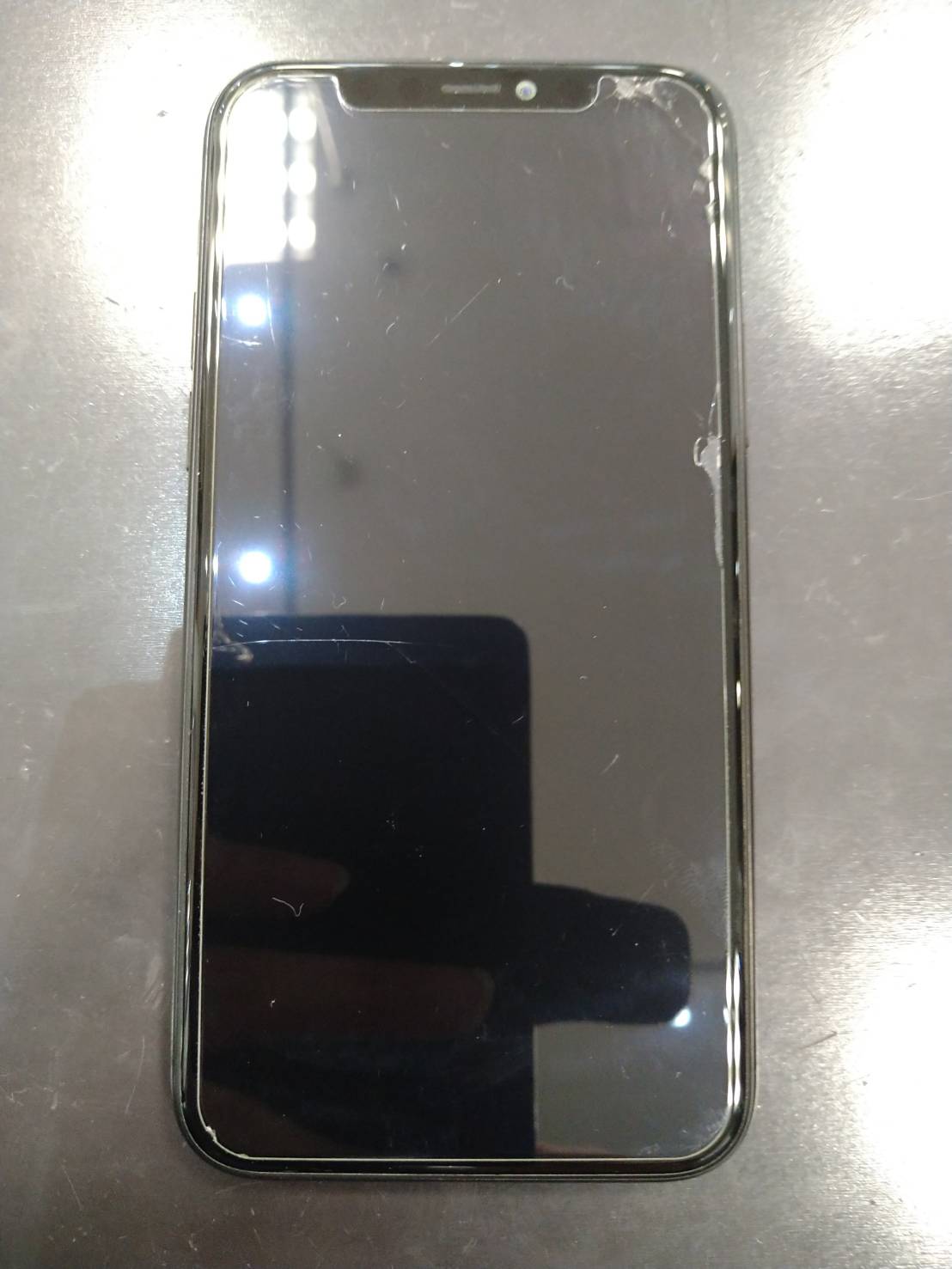 水没したiPhone11Proを即日修理