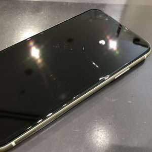 広島　iPhone　修理　11　画面交換　液晶　タッチできない　ゴーストタッチ　安佐南区　イオンモール